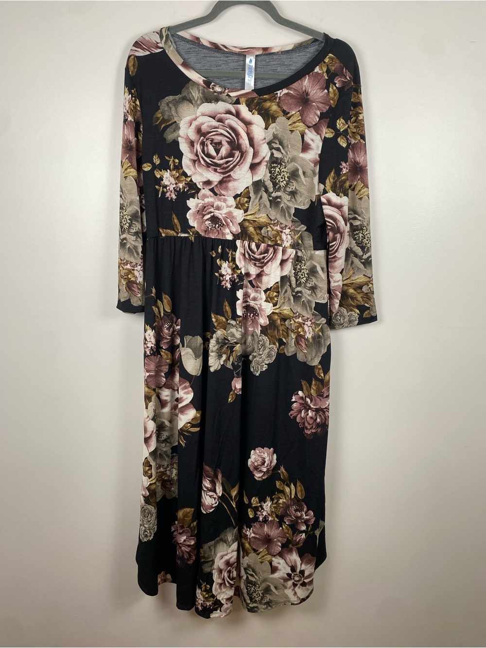 NWT Paisley Grace Floral Midnight Kiss Midi Dress XL